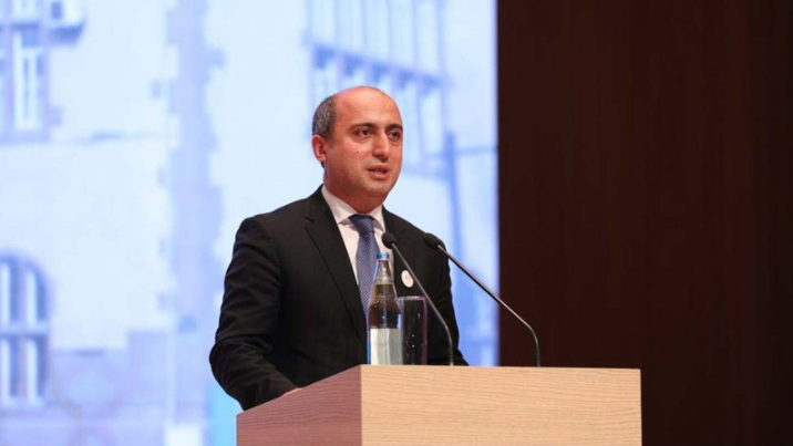 Nazir: "Bəzən direktorlar aşağı nəticə göstərən şagirdləri məktəbdən uzaqlaşdırırdılar"