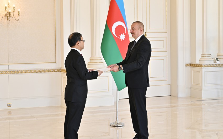 İlham Əliyev Tailandın Azərbaycandakı yeni səfirinin etimadnaməsini qəbul etdi