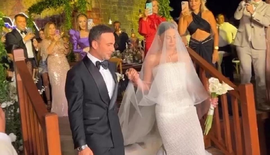 Oğuzhan Koçla Demet Özdemir evləndi - FOTO