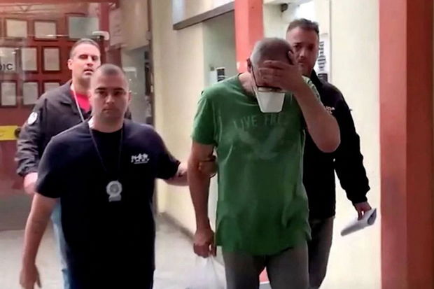 Ərini öldürməkdə təqsirləndirilən alman konsul Braziliyadan vətəninə qayıtdı