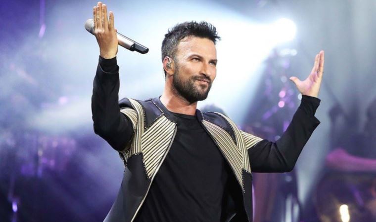 Tarkanın konsertində gözlənilməz hadisə: Səhnə çökdü