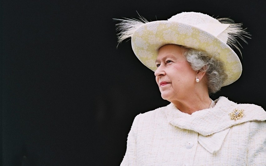 Britaniya kraliçası II Elizabet 96 yaşında vəfat etdi