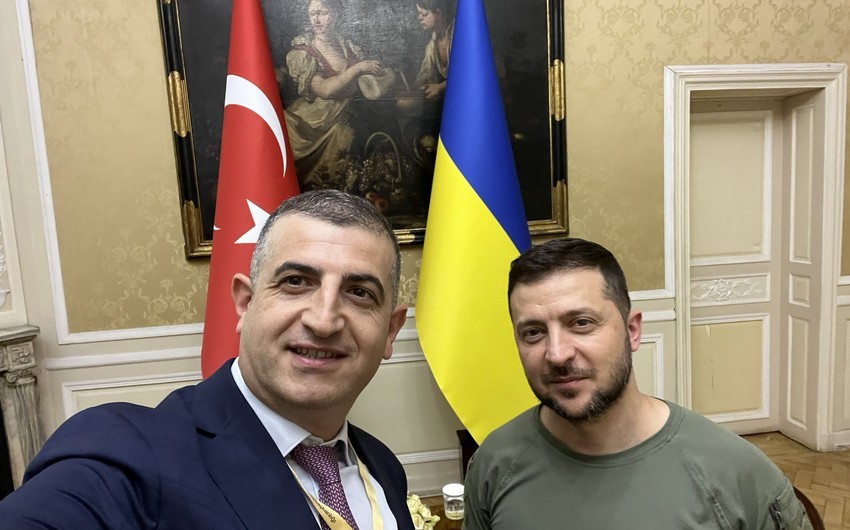 Zelenski Haluk Bayraktara orden təqdim etdi
