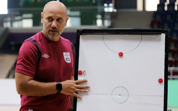 Joze Alesio: “Çempionlar Liqasının startınadək boşluğu doldurmalıyıq”