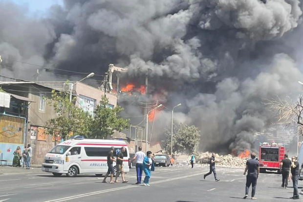 İrəvandakı partlayışın təfərrüatları məlum olub - FOTO