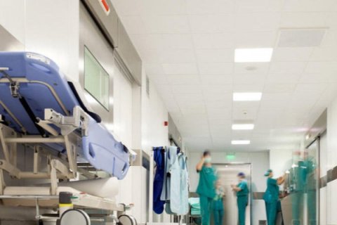 Qazaxda yeni doğulmuş körpə öldü, cinayət işi başladı