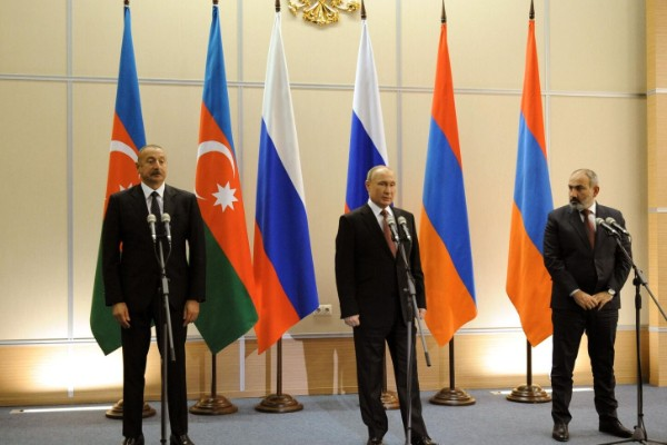 Putin İlham Əliyev və Paşinyanı Moskvaya dəvət etdi