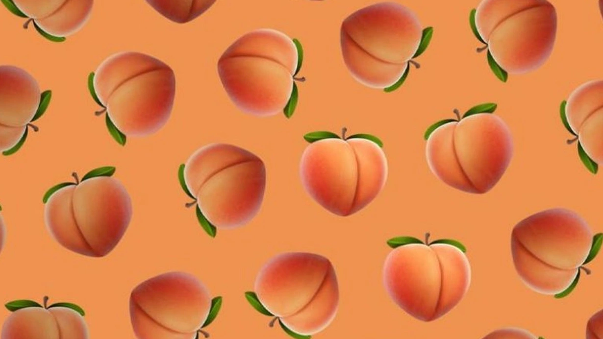 Gənc qadına şaftalı emojisi göndərdiyi üçün məhkəməyə verildi