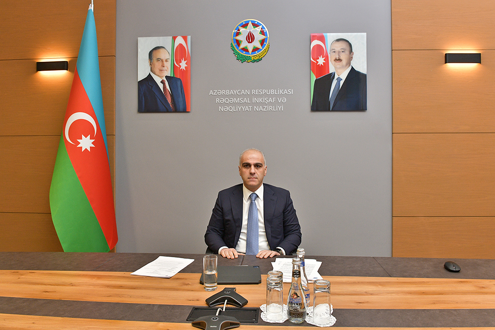 Rəhman Hümmətov: "Nəqliyyatda qiymət artımı dövlət üçün ən arzuedilməz variantdır"