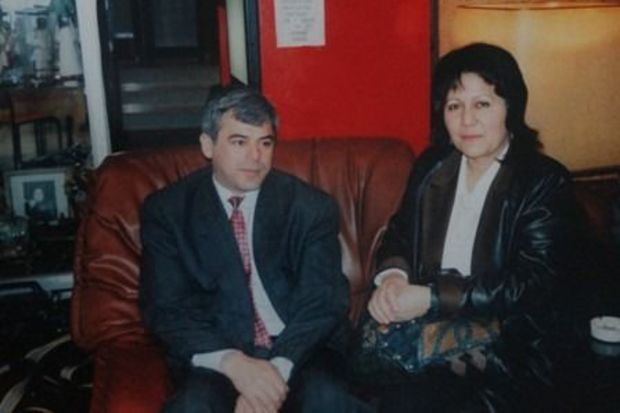 Prezidentin sabiq mətbuat katibi vəfat etdi