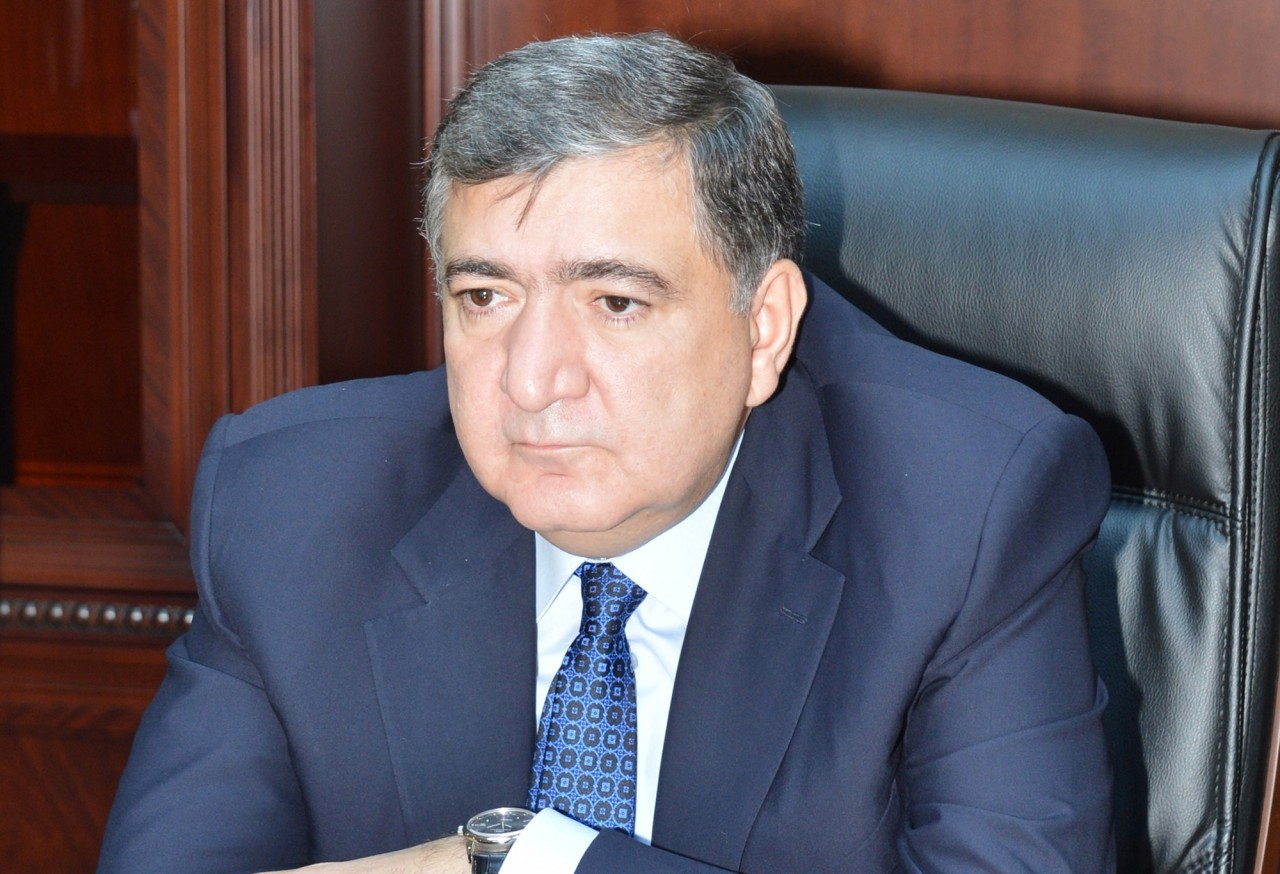 Fazil Məmmədovun evindən CANLI YAYIM