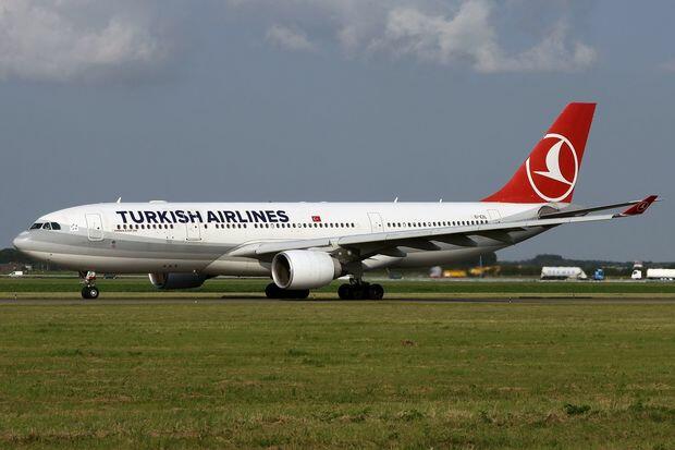 Türkiyədə sərnişinin zarafatına görə təyyarə təcili eniş etdi