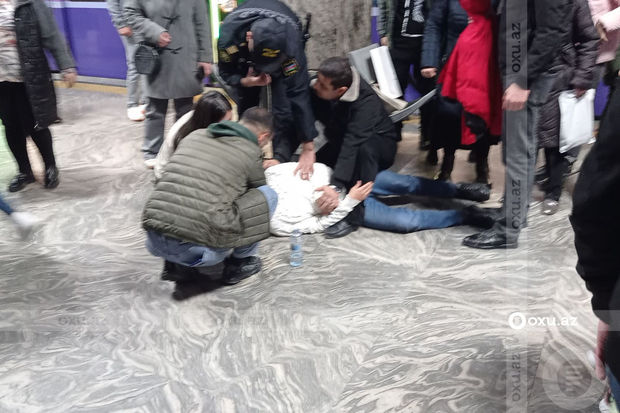 Bakı metrosunda sərnişinin halı pisləşdi
