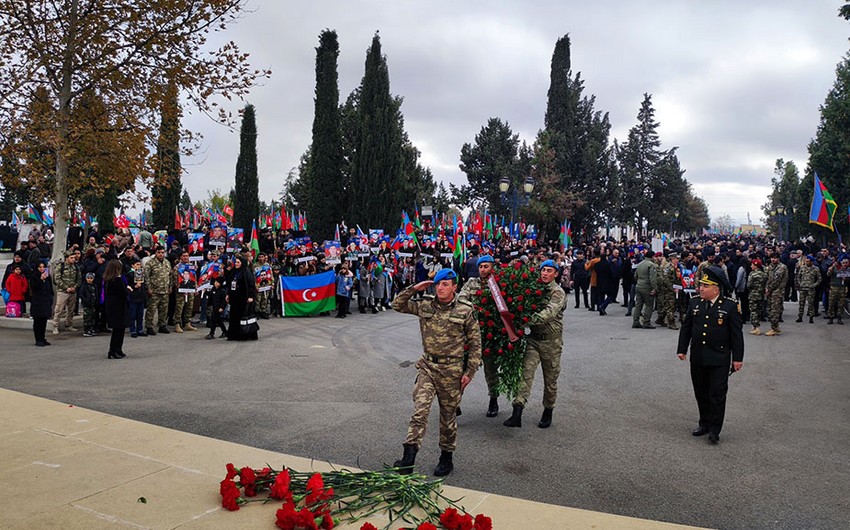 Azərbaycan Ordusunda Zəfər Günü münasibətilə silsilə tədbirlər keçirilib