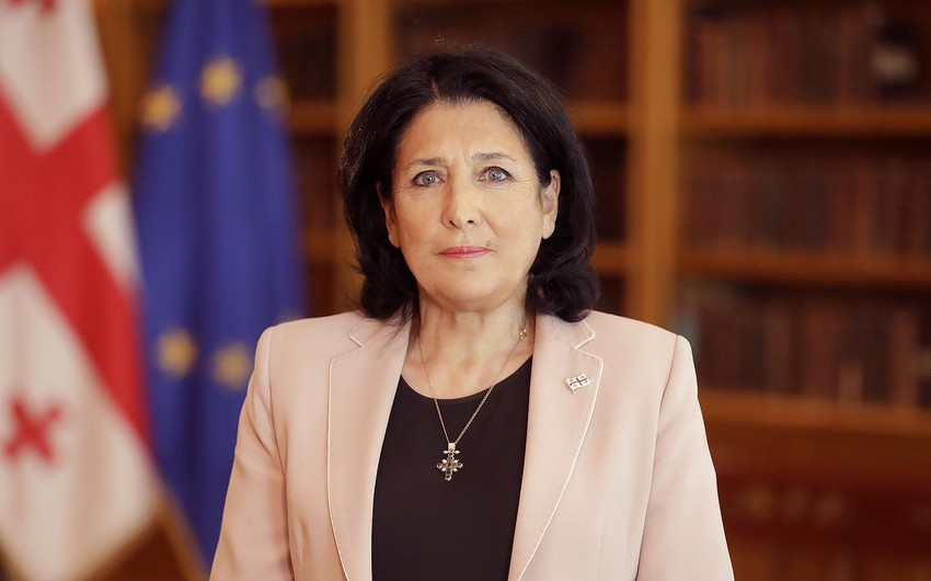 Zurabişvili səfərbərlikdən sonra Gürcüstanda məskunlaşan Rusiya vətəndaşlarının sayını AÇIQLADI