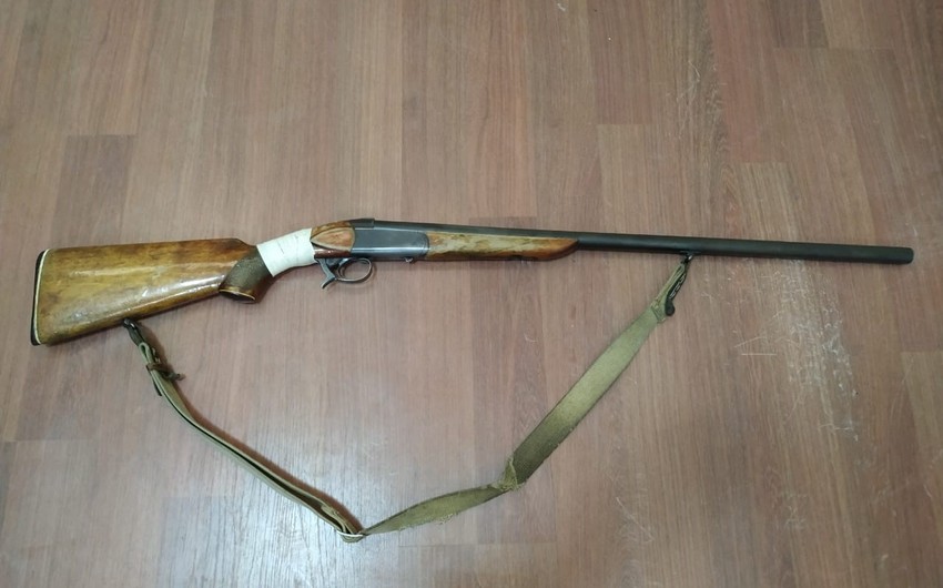 Maştağa sakininin torpağa basdırdığı silah-sursat aşkarlanıb