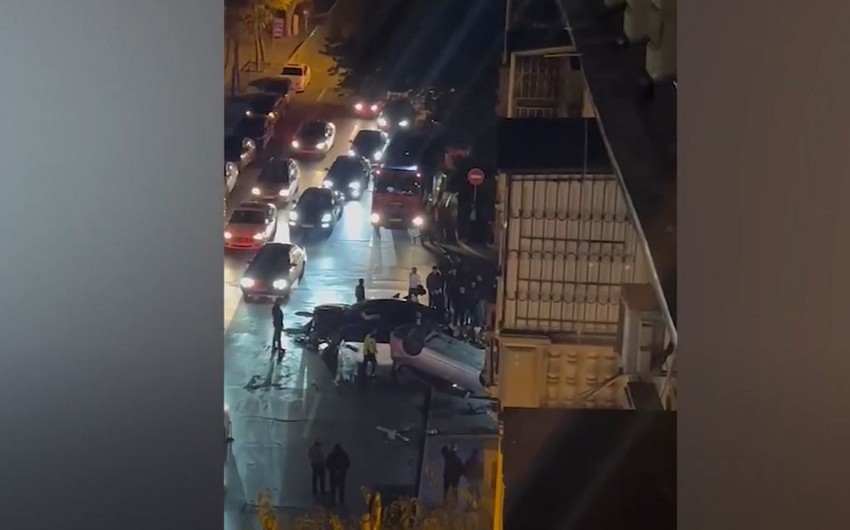 Bakıda bir neçə avtomobilin iştirakı ilə qəza baş verib
