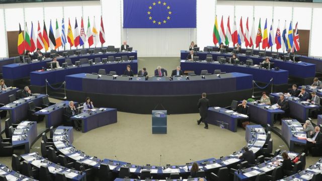 Avropa Parlamenti Zelenskini sevindirəcək qərar verdi