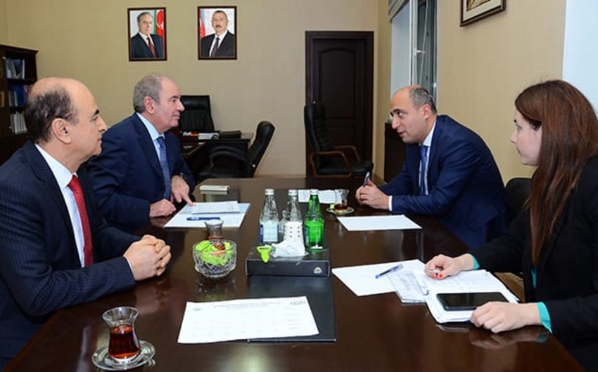 Emin Əmrullayev İdarəetmə Sistemləri İnstitutunda olub