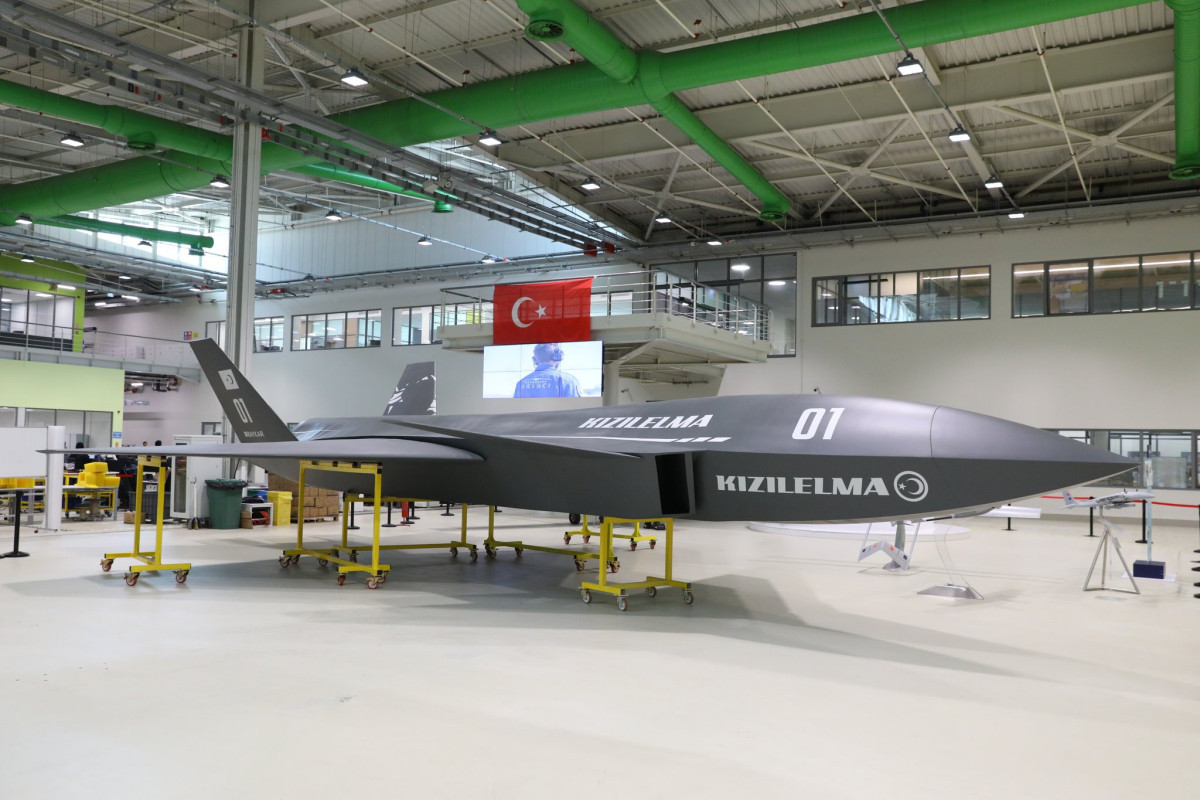 Türkiyənin pilotsuz təyyarəsi ilk uçuşunu həyata keçirdi