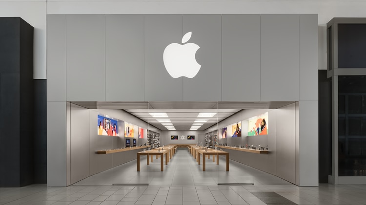 652 min dəyərində “Apple” məhsulları oğurlandı - FOTO