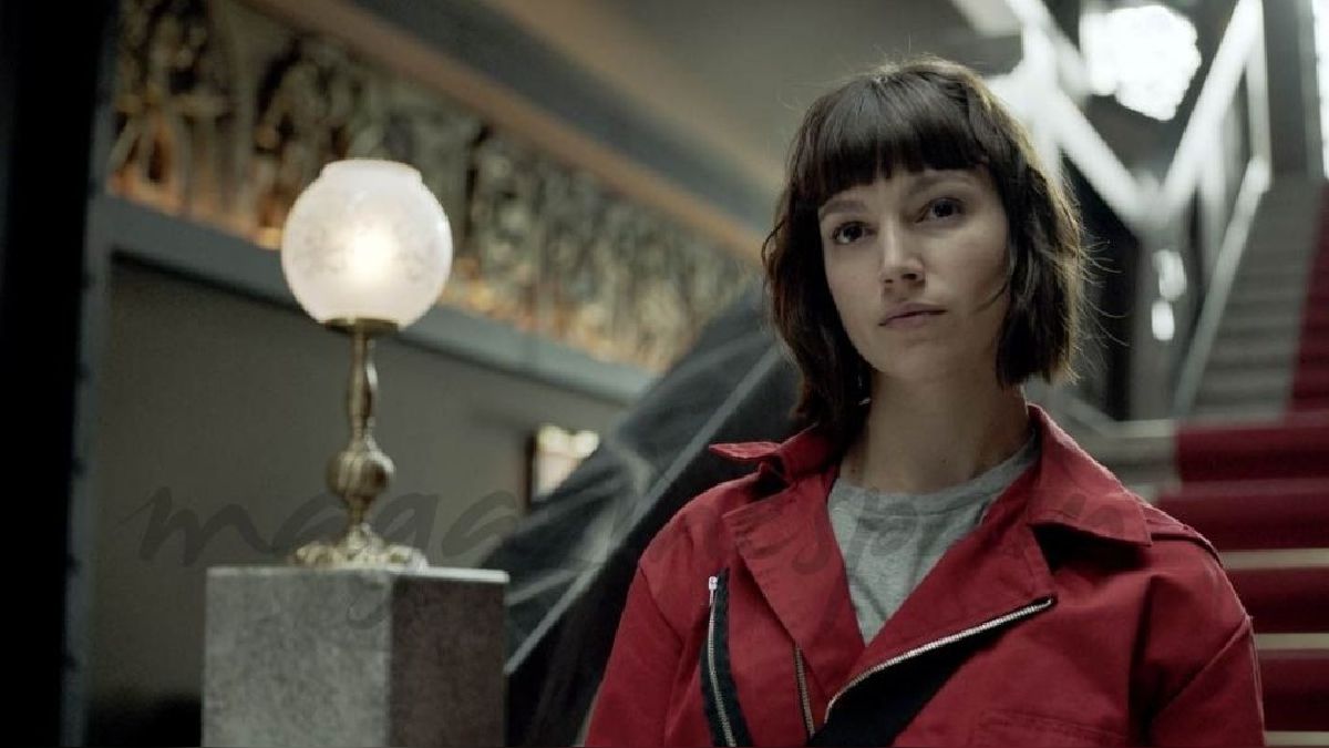 "La Casa de Papel"in məşhur aktrisası geyimi ilə diqqət çəkdi - FOTO