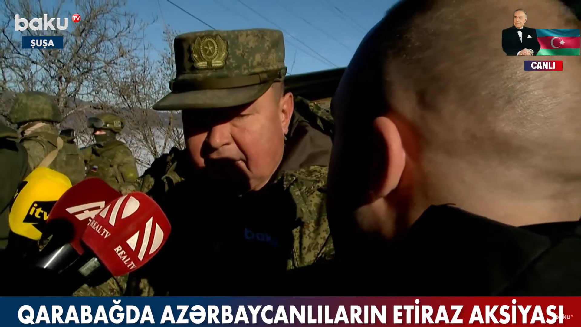 Sülhməramlıların rəsmisi Baku TV-nin əməkdaşının sualları qarşısında aciz qaldı - VİDEO