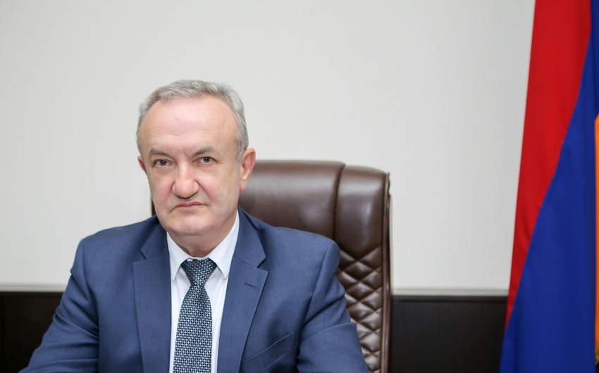 Ermənistanda nazir istefa verdi