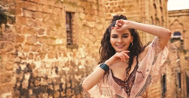 Ebru Şahin imicini dəyişdi – FOTO 