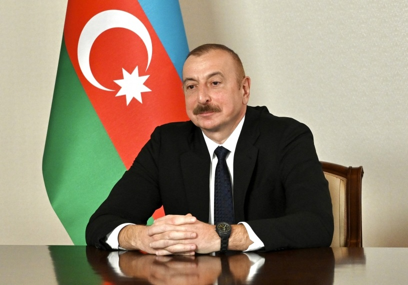 İlham Əliyev Bəhreyn Kralını təbrik etdi