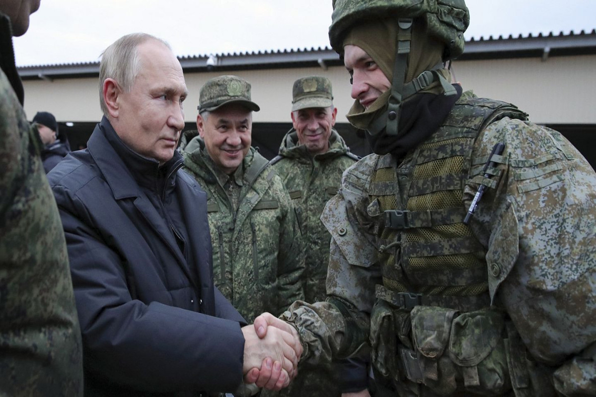 Vladimir Putin xüsusi hərbi əməliyyat zonasına səfər edib