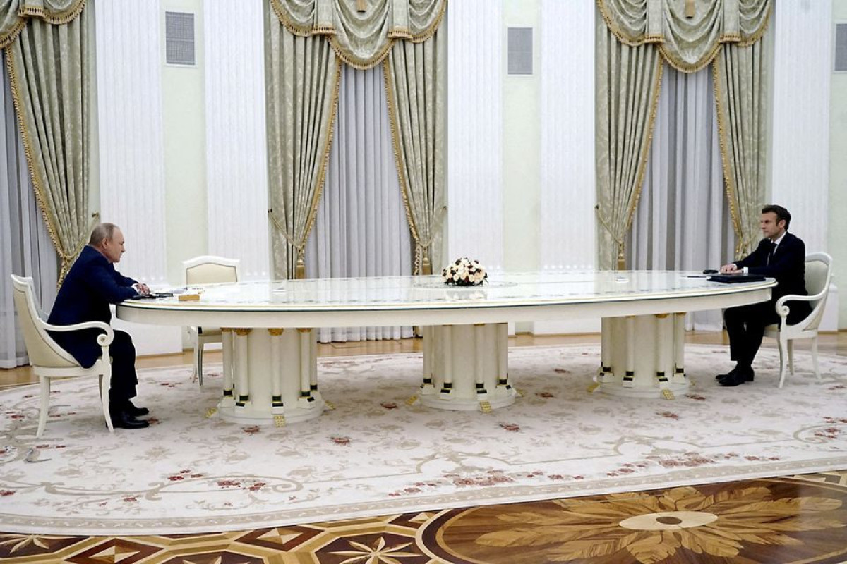 Putin Makronu ad günü münasibətilə təbrik etməyəcək