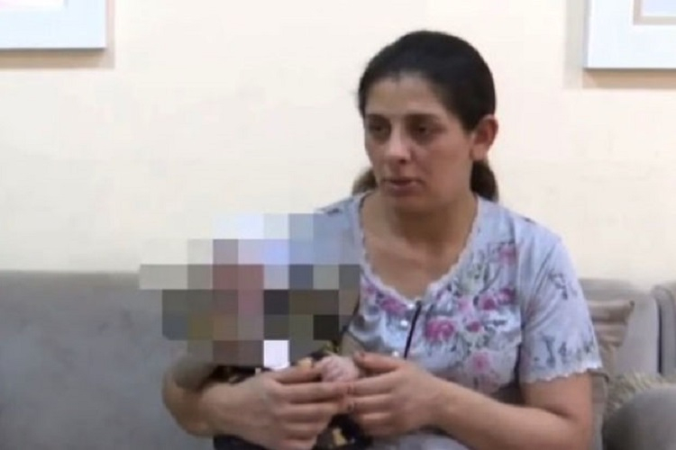 Bakıda küçəyə atılan üç aylıq körpənin anası danışdı  - VİDEO