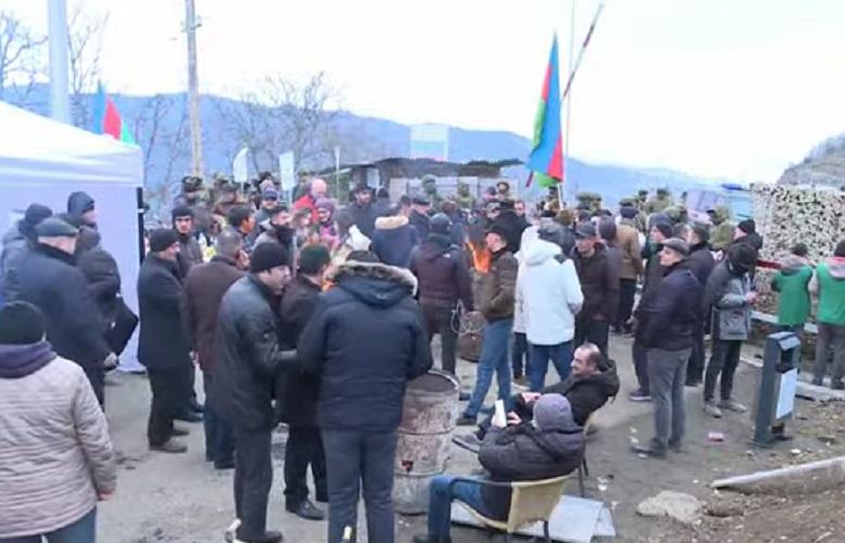 Xankəndi-Laçın yolunda keçirilən etiraz aksiyası on dörd gündür davam edir