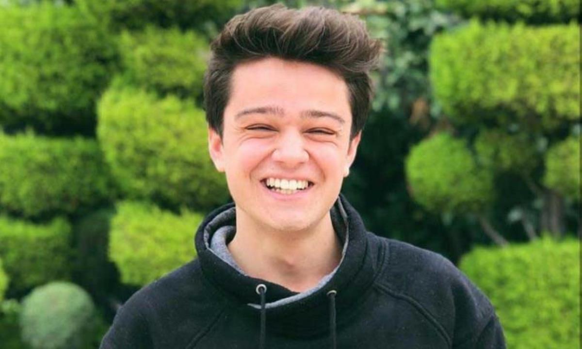 Məşhur "TikTok" fenomeni əməliyyat olundu - Boyunu uzatdı - FOTO