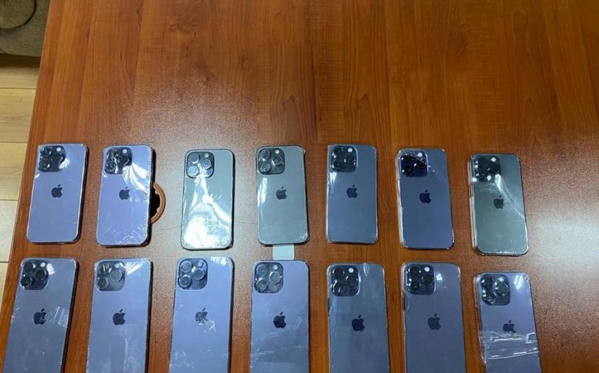 Mobil telefonların ölkəyə qanunsuz gətirilməsinin qarşısı alınıb