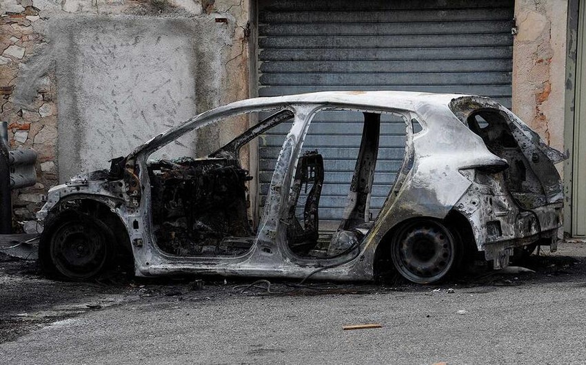 Fransada Yeni il gecəsi 490 nəfər həbs edilib, 690 avtomobil yandırılıb