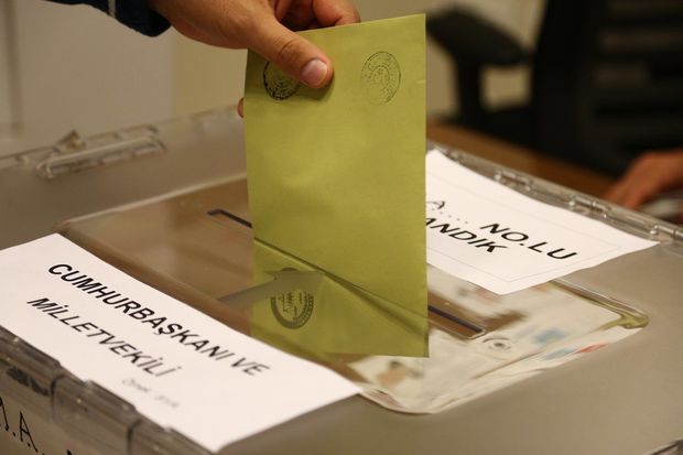 Türkiyədə prezident seçkiləri vaxtından əvvəl keçirilə bilər