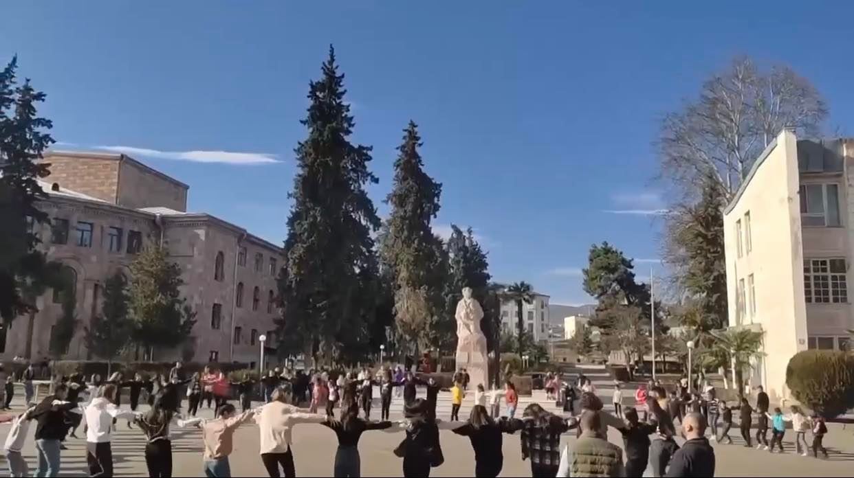 "Ermənilərin Xocavənddə yallı getməsi əsl təxribatdır"
