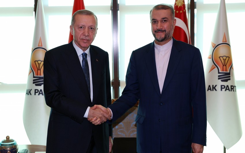 Ərdoğan İran XİN başçısı ilə danışdı