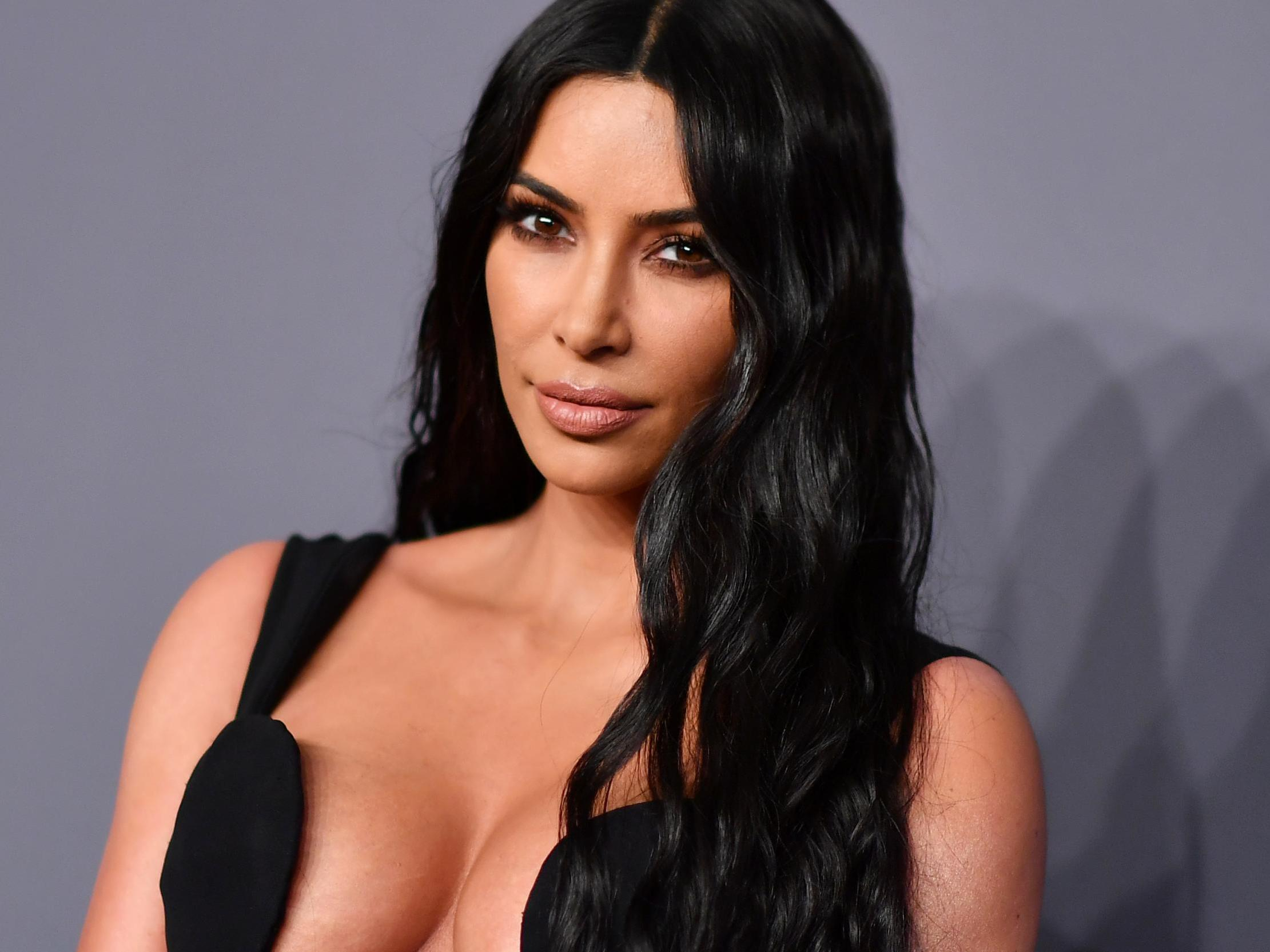 Kim Kardaşyan İranın fəxri vətəndaşı ola bilər - VİDEO