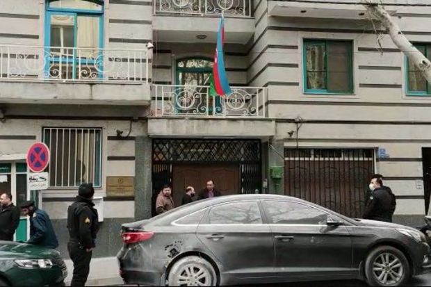 Azərbaycanın İrandakı səfirliyinin fəaliyyəti dayandırılır - RƏSMİ 