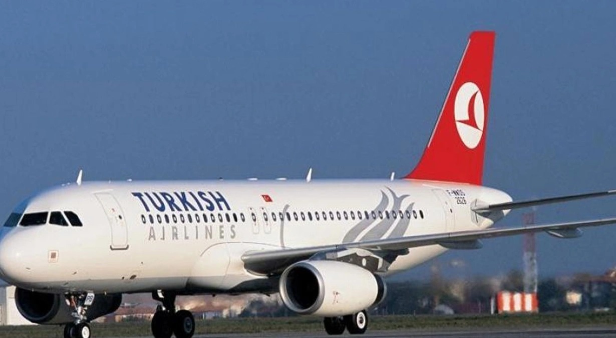 İstanbul-Kayseri təyyarəsində təhlükəli anlar yaşandı