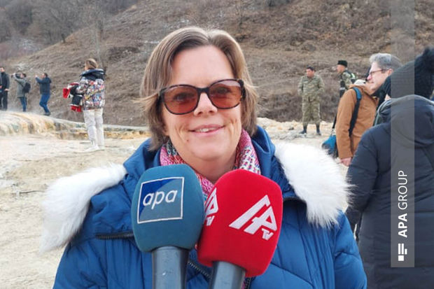 Britaniyalı səyyah: “İstisunu gördüm, çox gözəl mənzərədir”