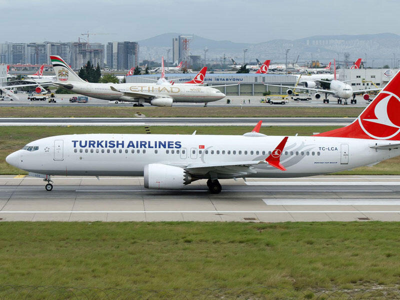 Türkiyədə zəlzələ rayonlarına uçuşların qiyməti 100 lirəyə endirildi