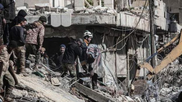 ÜST Türkiyədəki zəlzələ ilə bağlı fövqəladə vəziyyət elan etdi