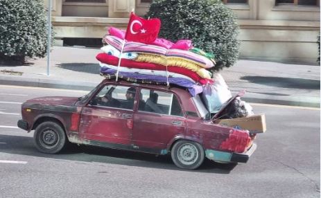 "Bu sürücünü dərhal tapıb, yeni avtomobil hədiyyə edin" - GÜNÜN FOTOSU