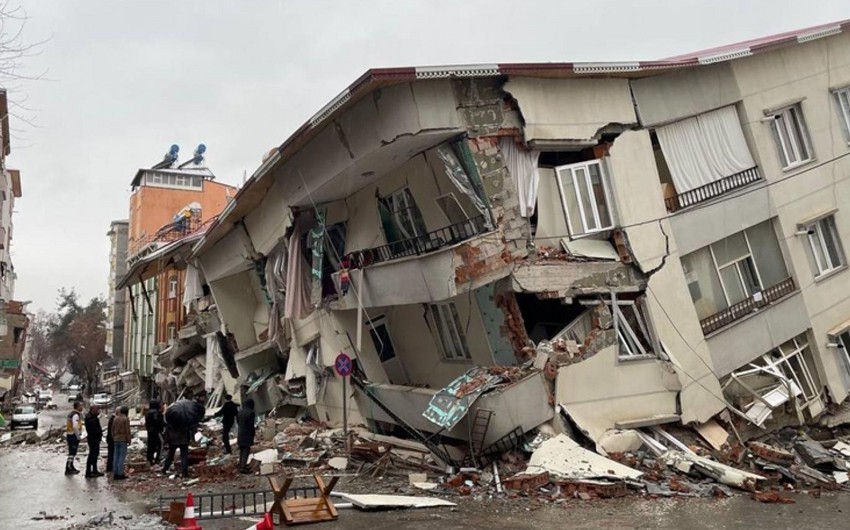 Türkiyədə dəhşətli zəlzələdə ölənlərin sayı artdı: SON RƏQƏMLƏR