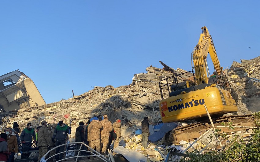 Hatayda 103 saatdan sonra 3,5 yaşlı uşaq xilas edildi