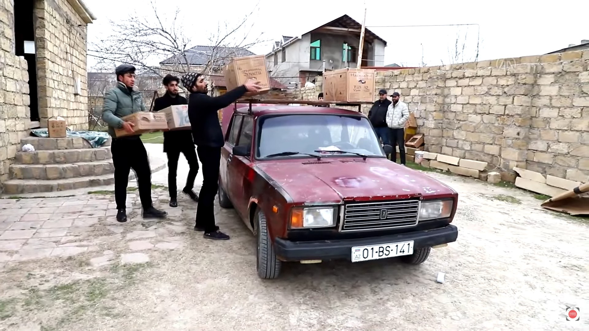 Türkiyəyə yardım aparan Sərvər qardaş ölkəyə gedəcək - VİDEO